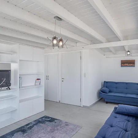 Spacious 3br Family With Private Beach *